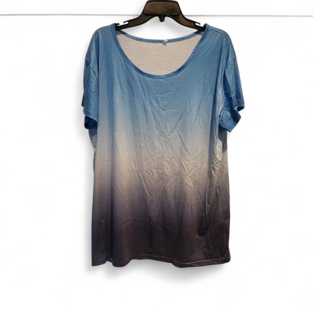NWOT Blue and Gray, White Women's Chambray TOP